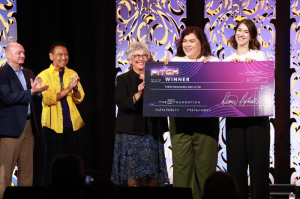Leagues President and CEO Diana Dykstra (left) with Talia Sanchez (middle) and Emily Sobolewski (right) of SCE FCU — the first-place winners of $10,000 in “The Pitch”!